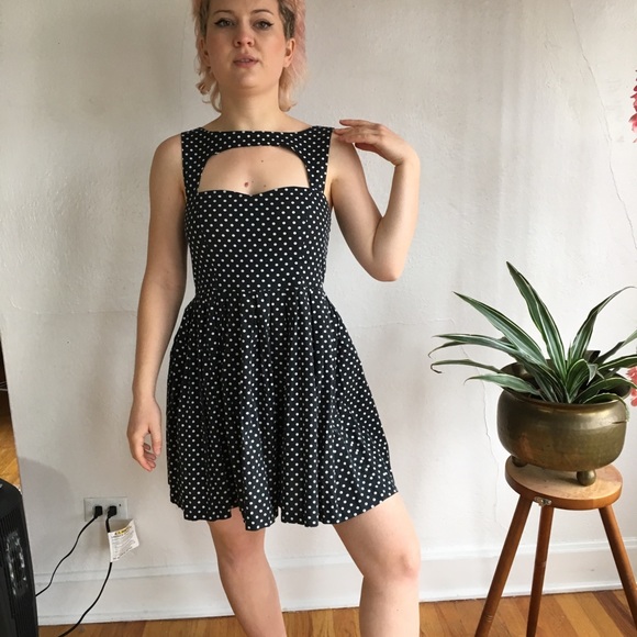 Vintage Polka Dot Dress with Unique Cutouts - Picture 2 of 5